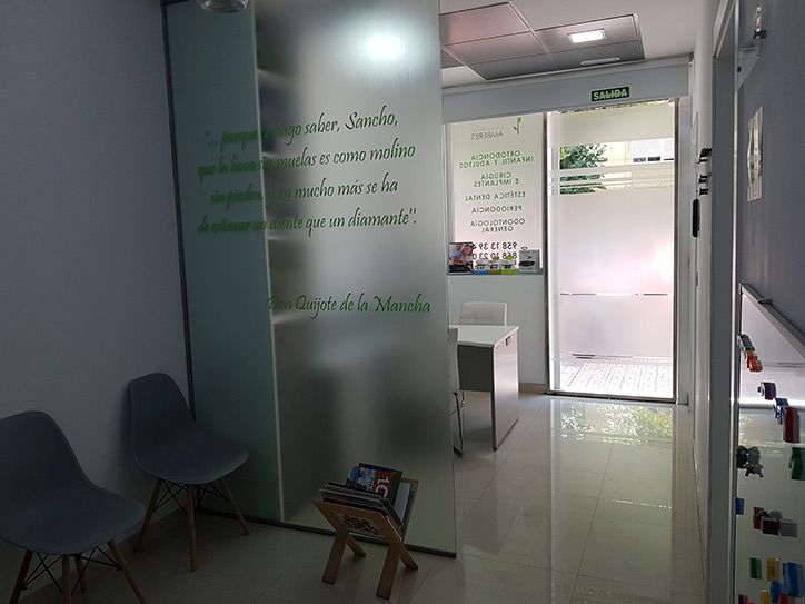 Clínica dental Amberes interior consultorio 5